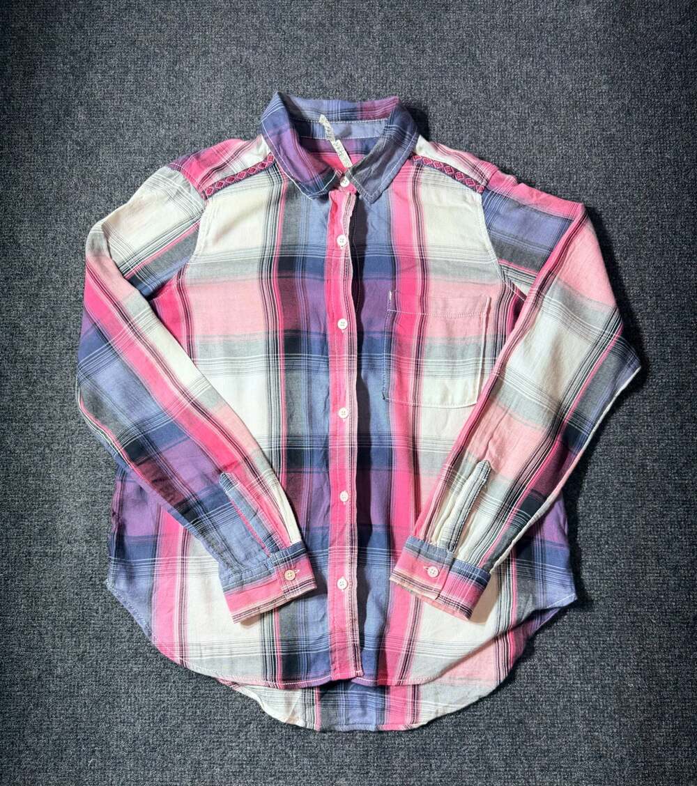 Mudd Pink Blue Plaid Long Sleeve Button Down Shirt Size M